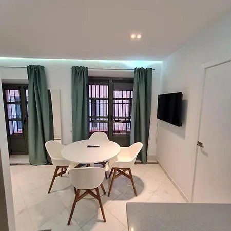 Apartment Dreamsapt Sierpes